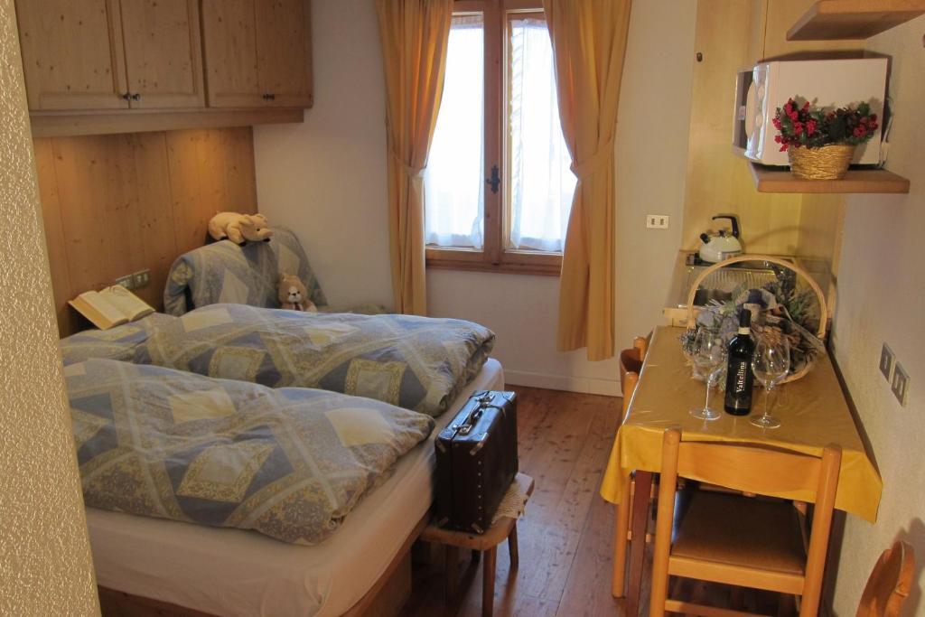 Chalet Del Sole Per Gruppi Livigno Phòng bức ảnh