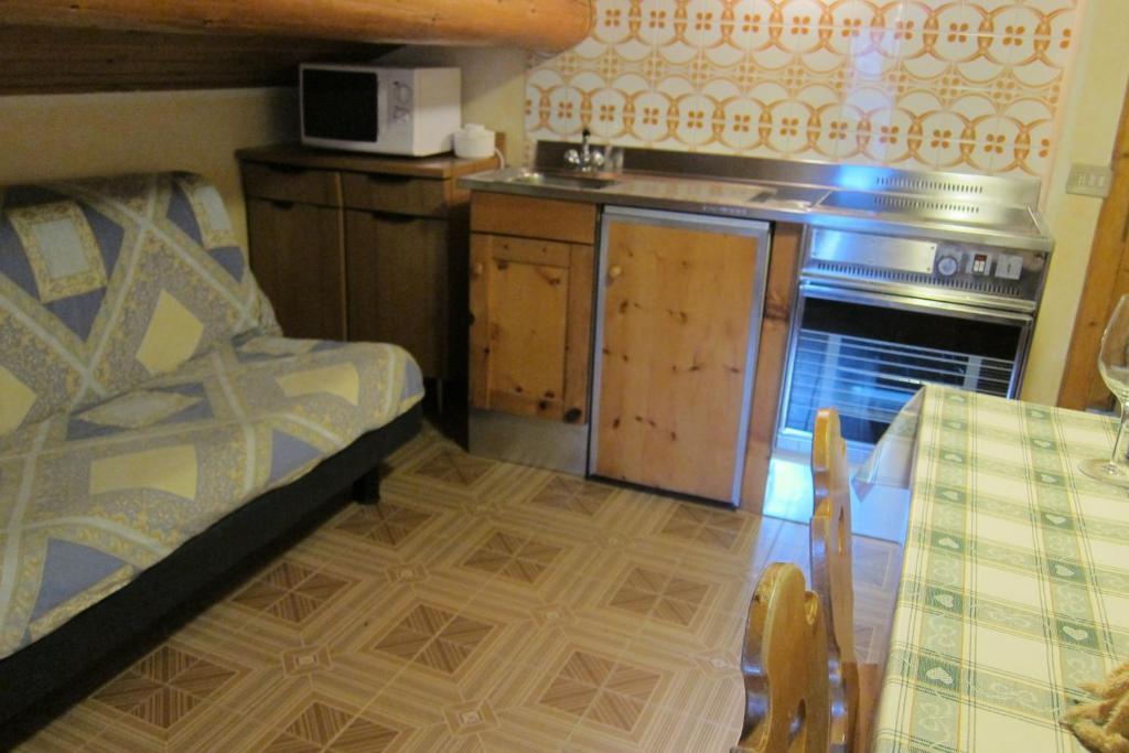 Chalet Del Sole Per Gruppi Livigno Phòng bức ảnh