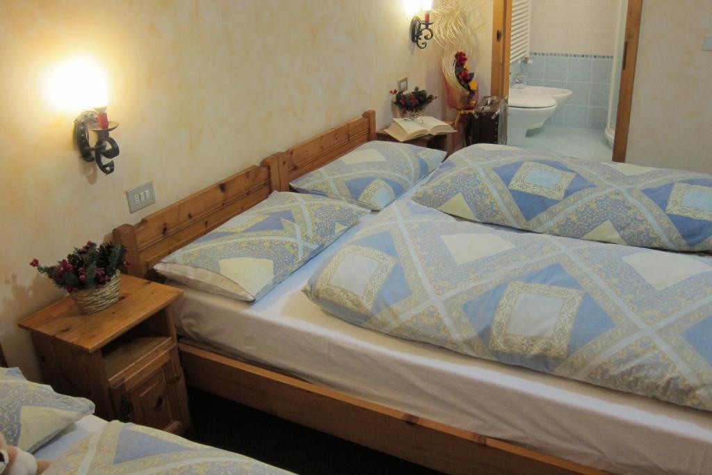 Chalet Del Sole Per Gruppi Livigno Phòng bức ảnh
