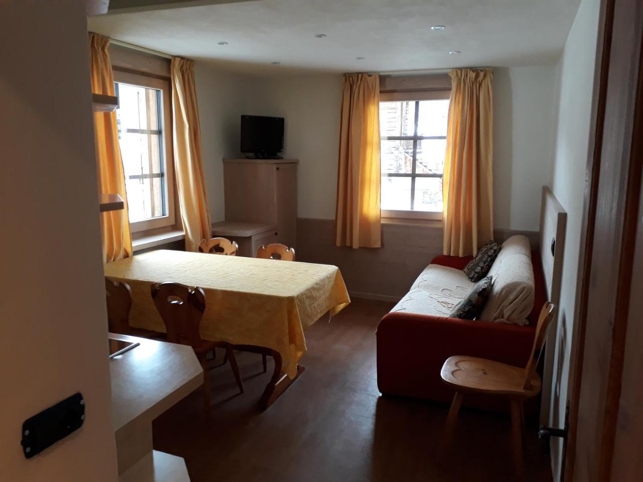 Chalet Del Sole Per Gruppi Livigno Ngoại thất bức ảnh