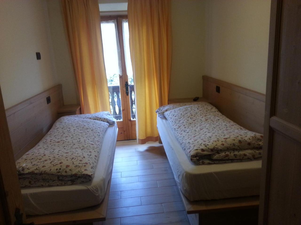 Chalet Del Sole Per Gruppi Livigno Ngoại thất bức ảnh